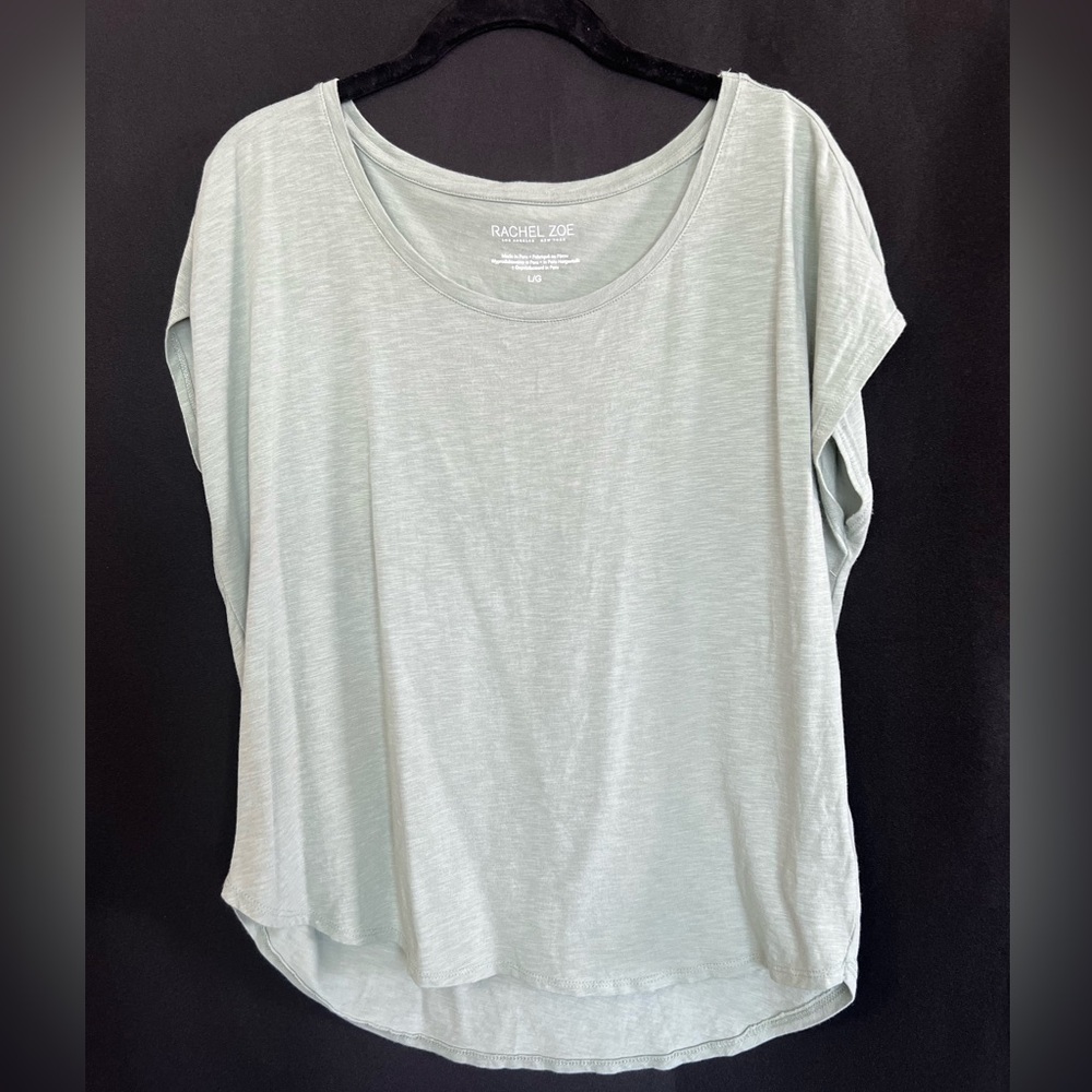 🆕 NWOT RACHEL ZOE Sage Green Basic Tee | Size L